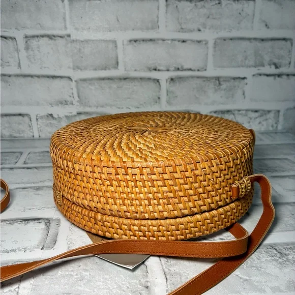 Round Rattan Woven ATA Bali Bag Tan Crossbody Straw Bag NWT - Picture 11 of 11